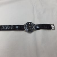 EMPORIO ARMANI（エンポリオアルマーニ）　腕時計　革ベルト　表面